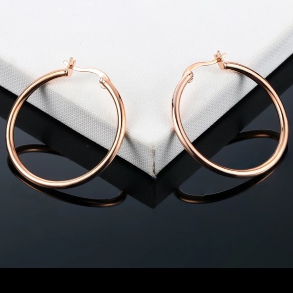 NEW Rose Gold Plated 1” Round Hoop Earrings